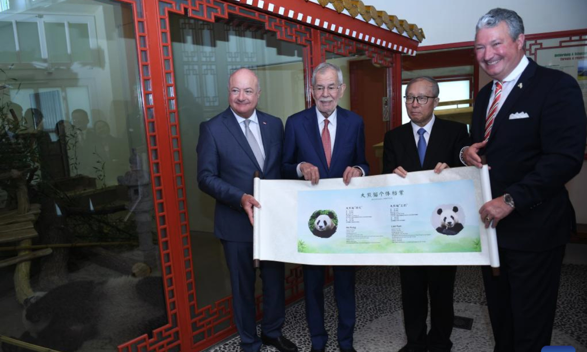 Li Hongzhong (2nd R), member of the Political Bureau of the Communist Party of China (CPC) Central Committee and vice chairman of the National People's Congress (NPC) Standing Committee, Austrian President Alexander Van der Bellen (2nd L) and Chancellor Christian Stocker (1st L) attend a welcoming ceremony for the arrival of a new pair of giant pandas in Austria in Vienna, Austria, on May 14, 2025. A Chinese delegation led by Li Hongzhong, vice chairman of the National People's Congress (NPC) Standing Committee, visited Austria from Sunday to Wednesday. (Xinhua/He Canling)