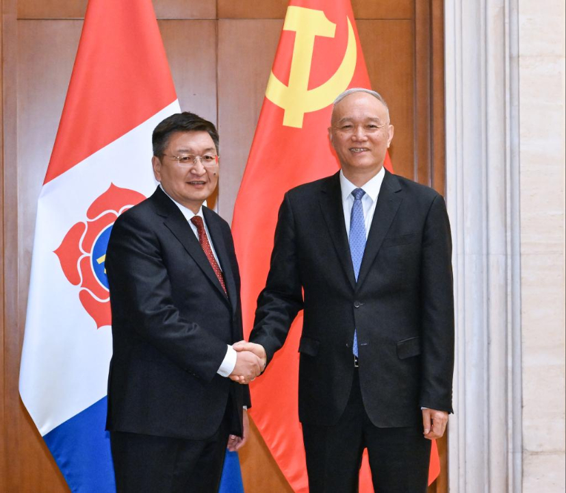 Cai Qi, a member of the Standing Committee of the Political Bureau of the Communist Party of China (CPC) Central Committee and a member of the Secretariat of the CPC Central Committee, meets with a delegation led by Yangug Sodbaatar, general secretary of the Mongolian People's Party, in Beijing, capital of China, May 14, 2025. (Xinhua/Rao Aimin)