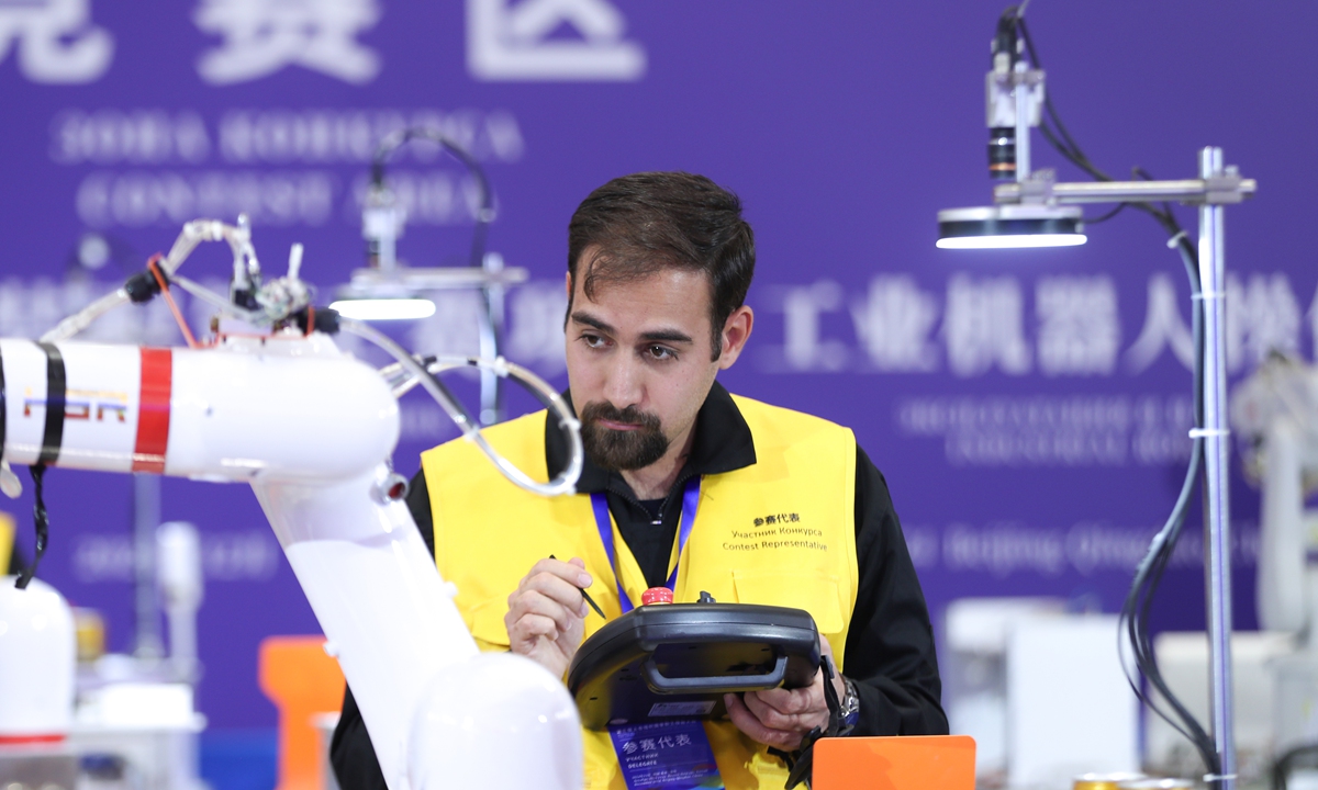 A participant competes in the?third SCO Countries Worker Skills Contest?in Qingdao, East China's Shandong Province, on December 18, 2024. Photo: VCG