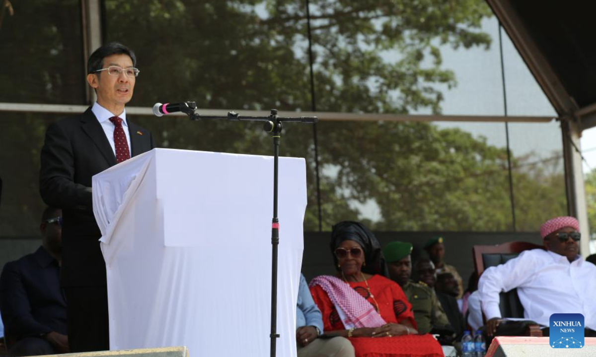 Chinese Ambassador to Guinea-Bissau Yang Renhuo speaks at the inauguration ceremony of a highway constructed by a Chinese company in Bissau, Guinea-Bissau, on June 16, 2025. Bissau-Guinean President Umaro Sissoco Embalo on Monday presided over the inauguration ceremony of a highway linking the capital Bissau to its suburb of Safim, covering a distance of 8.2 kilometers.

The highway was constructed by a Chinese company Longjian Road & Bridge Co., Ltd. and fully financed by the Chinese government at a cost of 30 million U.S. dollars. (Xinhua/Zhang Jian)