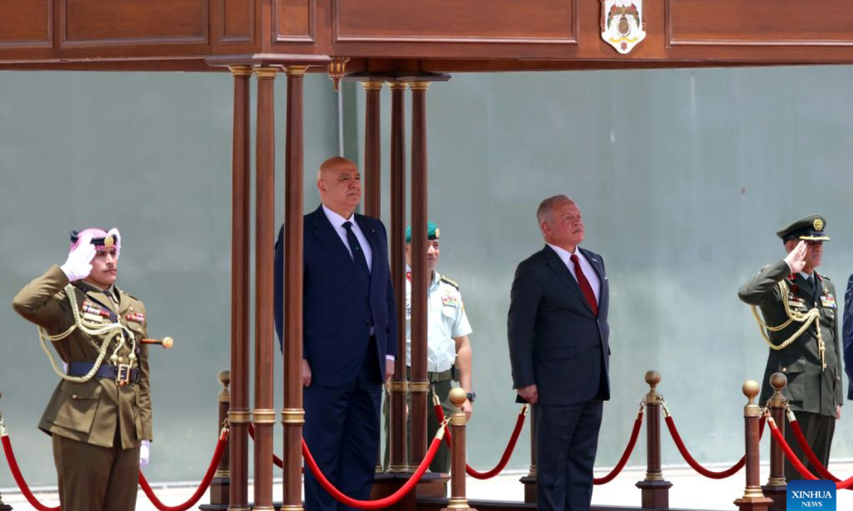 King Abdullah II of Jordan (2nd R) welcomes Lebanese President Joseph Aoun (2nd L) at Marka Military Airport in Amman, Jordan, on June 10, 2025. King Abdullah II of Jordan met with visiting Lebanese President Joseph Aoun here on Tuesday to explore ways to deepen bilateral relations and address pressing regional developments, according to a statement released by the Royal Hashemite Court. (Photo by Mohammad Abu Ghosh/Xinhua)