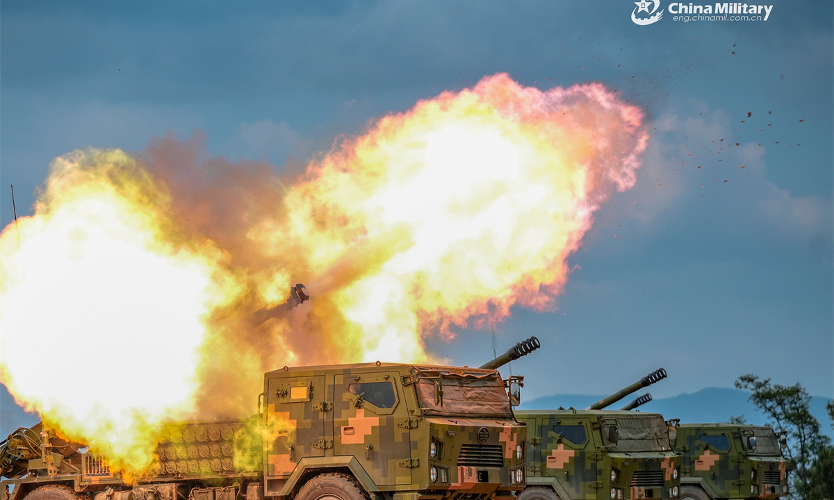 PCL-161 122mm truck-mounted howitzer systems attached to a brigade under the Chinese PLA 75th Group Army fire at the mock targets during a live-fire training exercise on May 27, 2025. (eng.chinamil.com.cn/Photo by Teng Zhaosen)