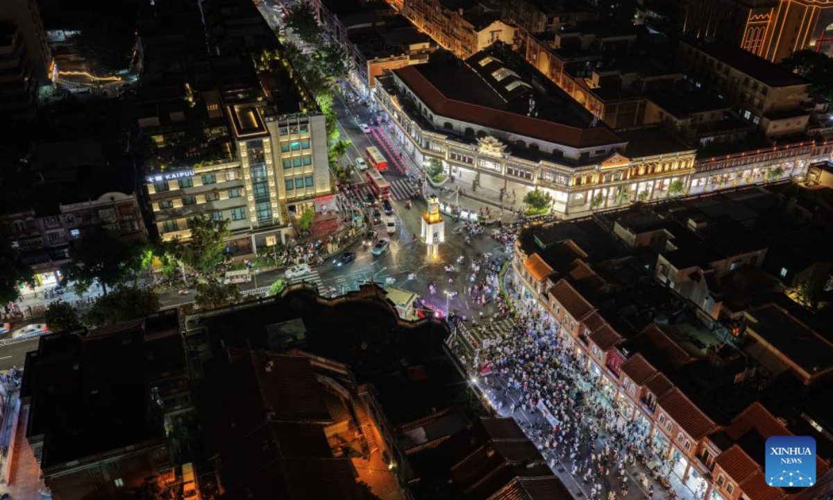 An aerial drone photo taken on May 20, 2025 shows a bell tower at the historical center of Quanzhou, southeast China's Fujian Province. Located along the coastline of southeast China's Fujian Province, Quanzhou was one of the world's largest ports along the historic Maritime Silk Road, particularly in ancient China's Song Dynasty (960-1279) and Yuan Dynasty (1271-1368).
Spanning an area of about 6 square kilometers in Licheng District of Quanzhou, the historical center fully displays the profound and diverse culture of the city. (Xinhua/Zheng Keren)