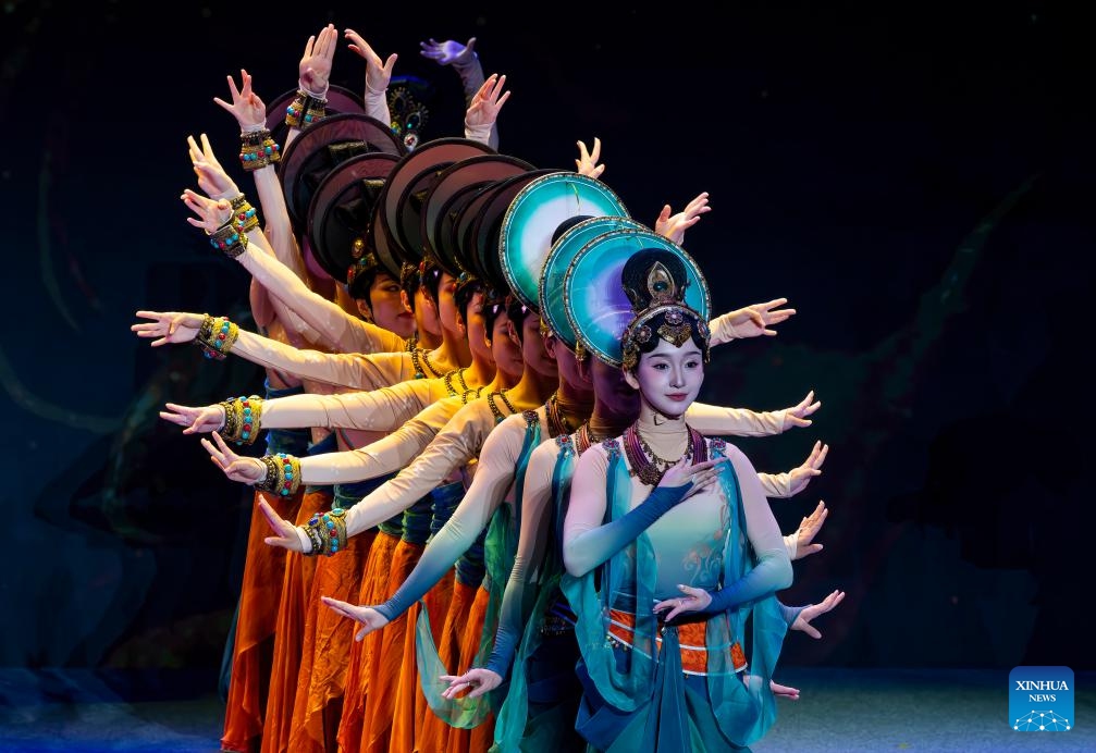 Artists stage a performance during the 17th Straits Forum in Xiamen, southeast China's Fujian Province, June 15, 2025. The 17th Straits Forum kicked off in Xiamen on Sunday. (Photo: Xinhua)