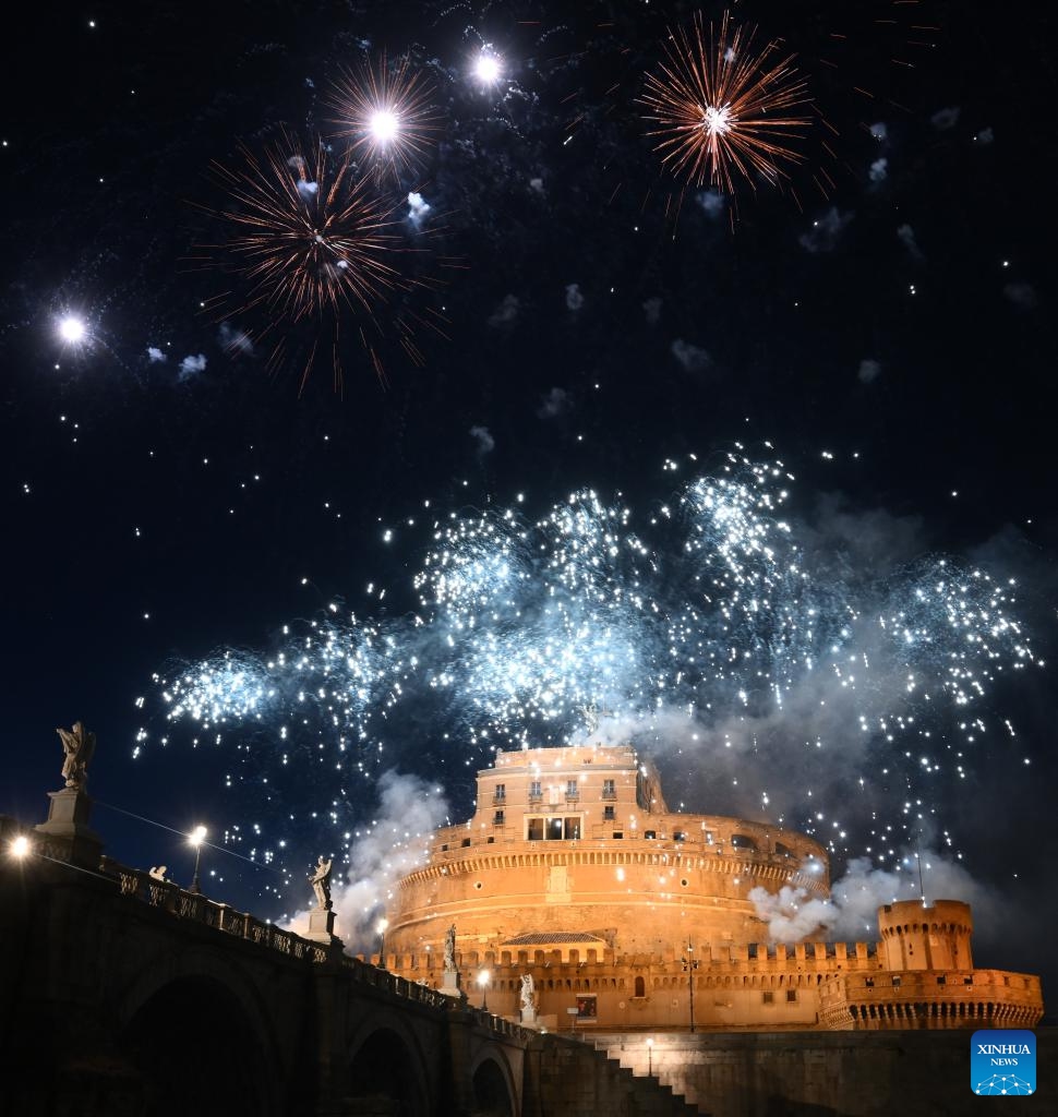 Fireworks are seen above Castel Sant'Angelo during a fireworks performance in Rome, Italy, June 29, 2025. (Photo: Xinhua)