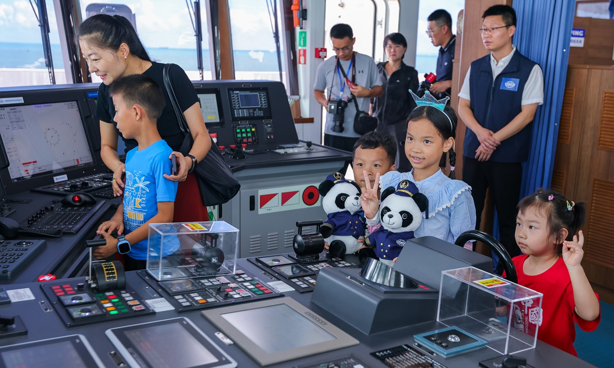 China's Xin Hong Zhuan opens to visitors in Haikou, South China's Hainan Province, on July 3, 2025, inviting the public aboard. Boasting autonomous navigation, remote control and shore-based information support all in one, this groundbreaking vessel is the world's first new-type ship for research, teaching and training. Photo: VCG