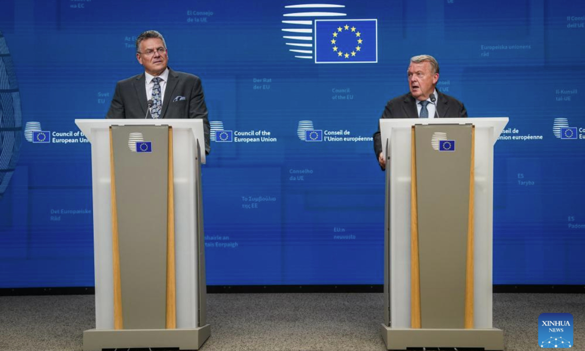 EU trade chief Maros Sefcovic (L) and Danish Foreign Minister Lars Lokke Rasmussen attend a joint press conference in Brussels, Belgium, July 14, 2025.

Danish Foreign Minister Lars Lokke Rasmussen condemned the Trump administration's threat to impose 30 percent tariffs on European Union (EU) exports as absolutely unacceptable during a joint press conference with EU trade chief Maros Sefcovic here on Monday.

Sefcovic noted that the 27-country bloc is preparing potential countermeasures worth 72 billion euros (84 billion U.S. dollars). (Xinhua/Peng Ziyang)