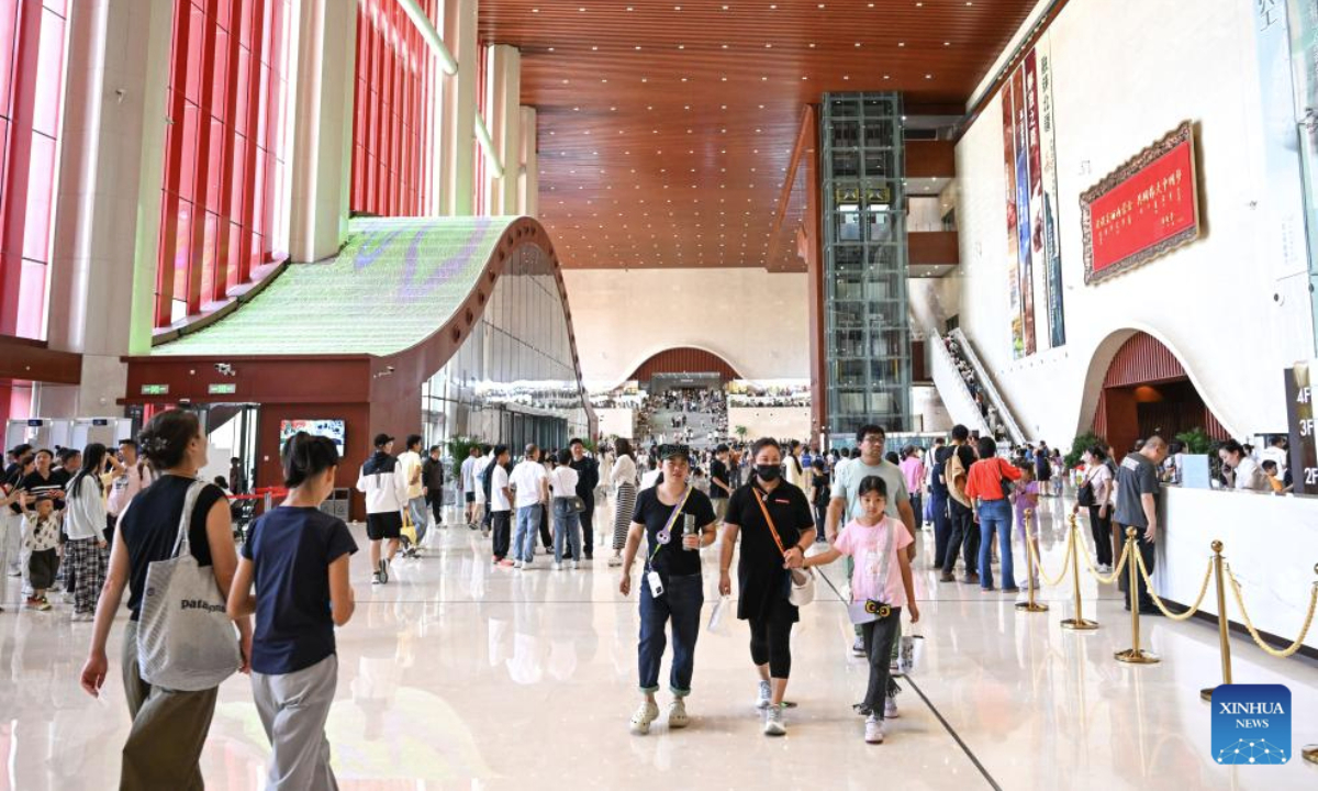 People visit Inner Mongolia Museum in Hohhot, north China's Inner Mongolia Autonomous Region, July 30, 2025. (Xinhua/Bei He)