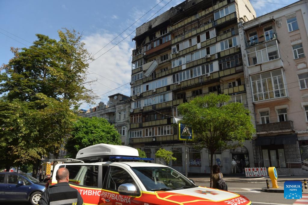 A damaged residential building is pictured at the site of an air strike in the Shevchenkivskyi district of Kiev, Ukraine, July 10, 2025. Russia's overnight strike on Kiev on Thursday killed at least two people and injured 16 others, local authorities said. The attack damaged eight of Kiev's 10 districts, hitting residential buildings, along with medical, educational, commercial and transport infrastructure. (Photo: Xinhua)