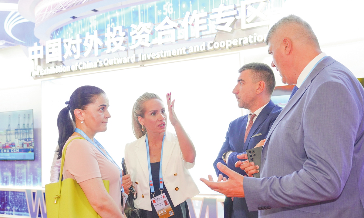 Global delegates communicate at the 24th China International Fair for Investment and Trade, which was held in Xiamen on September 8, 2024. Photo: VCG