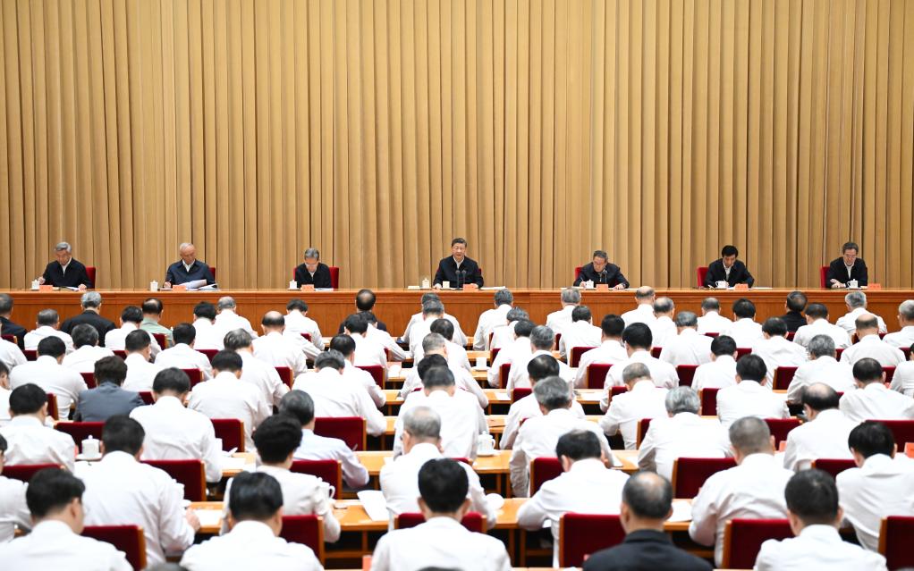 Chinese President Xi Jinping, also general secretary of the Communist Party of China (CPC) Central Committee and chairman of the Central Military Commission, delivers an important speech at the Central Urban Work Conference in Beijing, capital of China. The conference was held in Beijing from Monday to Tuesday. Members of the Standing Committee of the Political Bureau of the CPC Central Committee Li Qiang, Zhao Leji, Wang Huning, Cai Qi, Ding Xuexiang and Li Xi attended the conference. (Xinhua/Xie Huanchi)