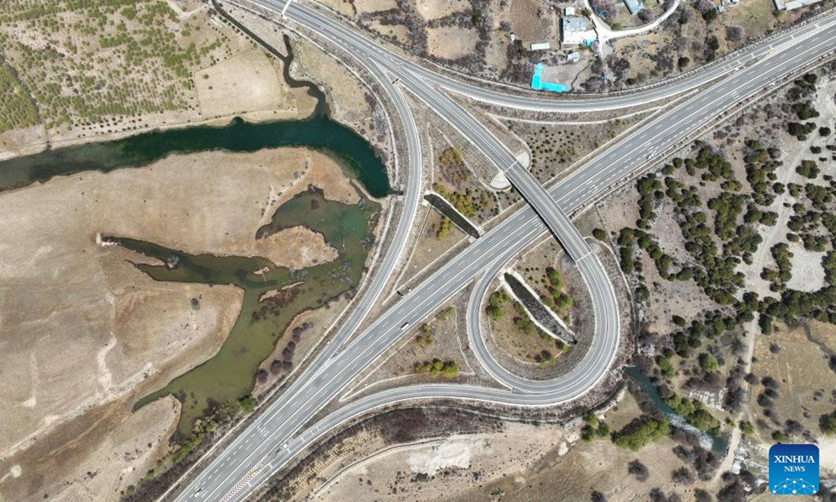 This aerial drone photo taken on July 31, 2025 shows the high-grade highway from Lhasa to Zedang in southwest China's Xizang Autonomous Region. (Xinhua/Jigme Dorje)