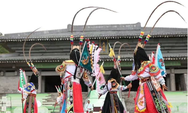 Confucius Academy’s thematic activities promote traditional Chinese folk customs 

