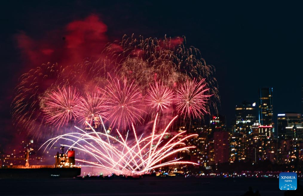 Fireworks light up the sky during the 2025 Celebration of Light at English Bay in Vancouver, British Columbia, Canada, July 19, 2025. The 33rd Celebration of Light fireworks show kicked off here Saturday. This year's event features an all-Canadian lineup, with pyrotechnic teams from Yukon, Quebec, and Nova Scotia scheduled to perform on July 19, 23, and 26, respectively. (Photo: Xinhua)