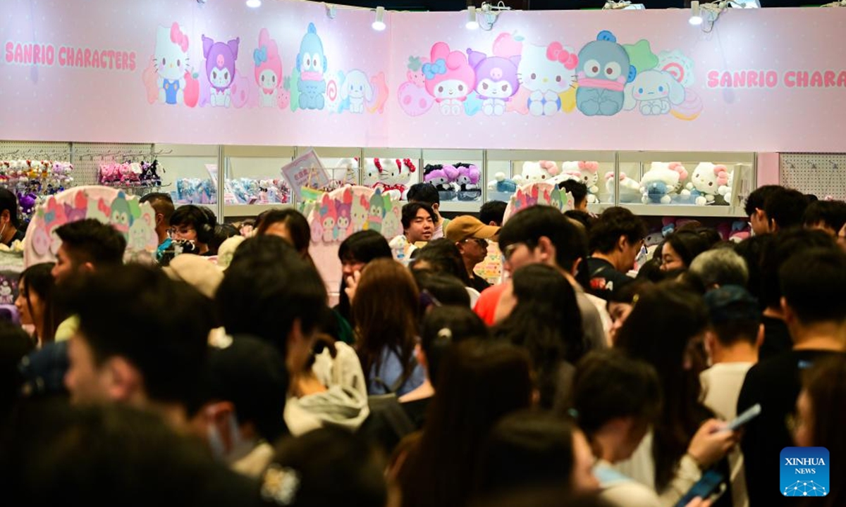 People visit the 26th edition of the Animation-Comic-Game Hong Kong in south China's Hong Kong, July 25, 2025. (Xinhua/Zhu Wei)