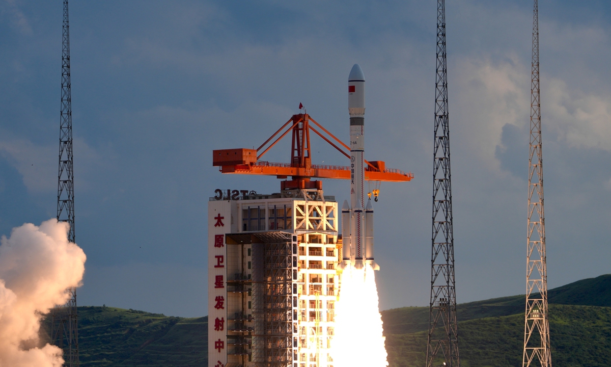 China successfully launches a new group of low Earth orbit satellites into their predesignated orbits via a modified Long March-6 carrier rocket from the Taiyuan Satellite Launch Center in North China's Shanxi Province on July 27, 2025. The satellite group is the fifth of its kind that will constitute an internet constellation. Photo: VCG
