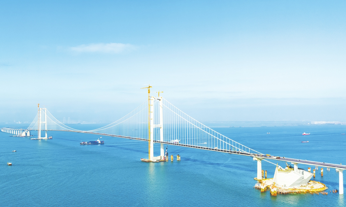 A view of the Lingdingyang Bridge of the Shenzhen-Zhongshan Link Photo: VCG