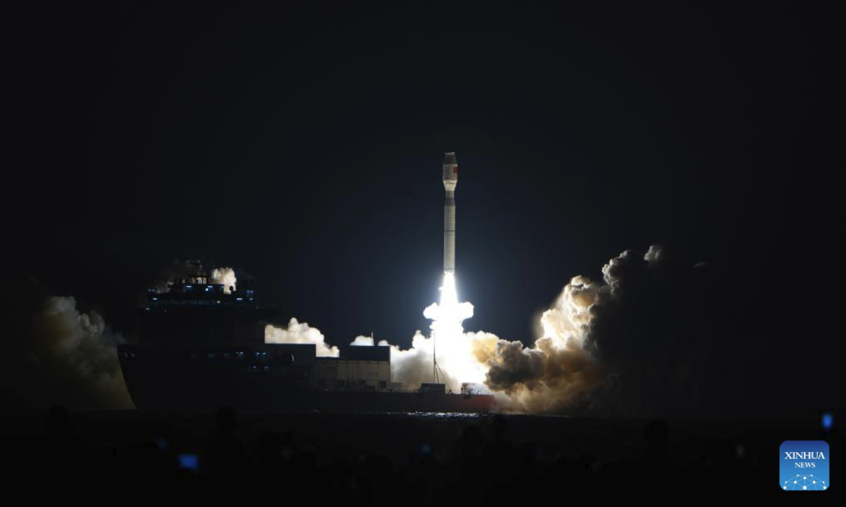 A Smart Dragon-3 (SD-3) rocket carrying the Geely-04 constellation of satellites lifts off from sea near the city of Rizhao, in east China's Shandong Province, Aug. 9, 2025. (Photo by Guo Jinqi/Xinhua)