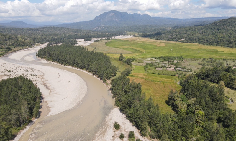 The Construction of Watuwa/Modobuti Irrigation Scheme, a major agricultural infrastructure undertaking constructed by China Nuclear Industry 22nd Construction Co, Ltd (CNI22) in Timor-Leste Photo: Courtesy of (CNI22)