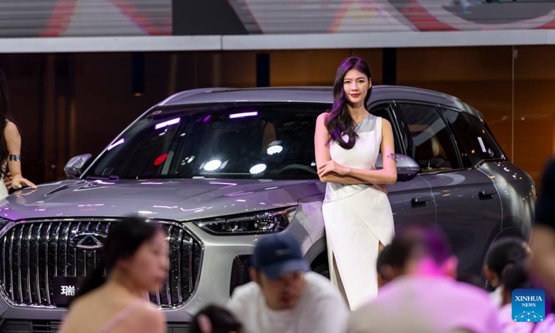 This photo taken on Oct. 1, 2025 shows a scene at the 46th China (Fuzhou) International Automobile Expo in Fuzhou, southeast China's Fujian Province. The four-day expo kicked off here on Wednesday, attracting over 100 exhibitors from home and abroad.

According to statistics from local commerce bureau, since September, various consumption-promoting activities in Fuzhou have driven automobile sales to exceed 1 billion yuan (about 140 million U.S. dollars). (Xinhua/Wei Peiquan)