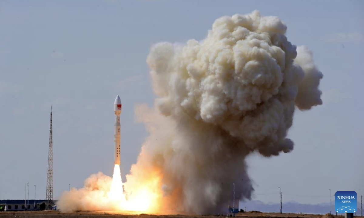 ニヤニヤ教授 WF2025S Starmania Kilo起落 freng China's Lijian-1 rocket launches seven satellites - Global Times