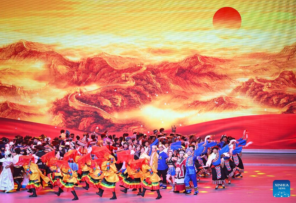 A gala entitled Joyful Songs of the Snowy Plateau Region is held to mark the 60th founding anniversary of Xizang Autonomous Region, in regional capital Lhasa, Aug. 20, 2025. (Xinhua/Li Xiang)

