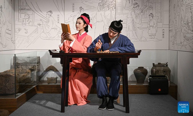 Actors stage a live performance at Hairui cultural park in Haikou, south China's Hainan Province, Aug. 20, 2025. The park has launched a regular night theater, staging free live performances for visitors. Photo: Xinhua