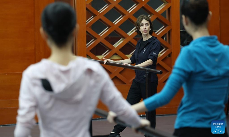 An Italian dancer instructs contestants attending the Liaoning (Shenyang) Ballet Competition in Shenyang, northeast China's Liaoning Province, Aug. 11, 2025.

The Liaoning (Shenyang) Ballet Competition was held in Shenyang from Aug. 8 to 14, attracting more than 400 contestants from over 10 countries and regions.

Established in Shenyang in 1980, the Liaoning Ballet Troupe has been thriving along with this industrial hub for more than four decades. A school affiliated to the Troupe was launched in 1994, which has been training dancers from all over the world since then. Photo: Xinhua