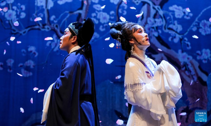 Artists of the Xiaobaihua Yue Opera Troupe from east China's Zhejiang Province perform at Shaw Theatre in London, Britain, on Aug. 21, 2025. Photo: Xinhua