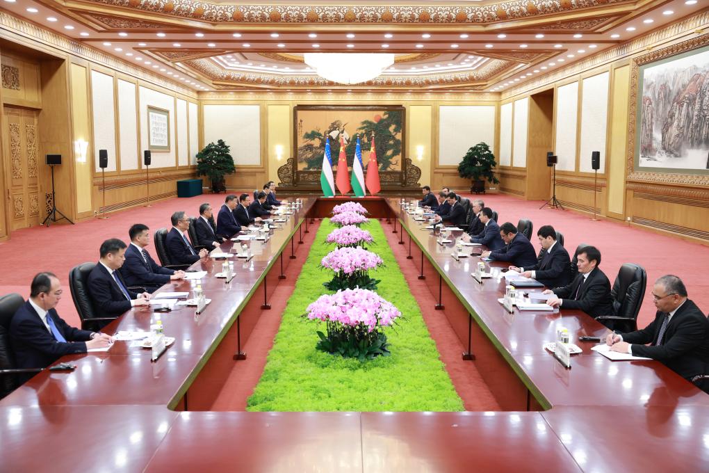 Chinese President Xi Jinping meets with Uzbek President Shavkat Mirziyoyev at the Great Hall of the People in Beijing, capital of China, Sept. 2, 2025. Mirziyoyev is in China for the Shanghai Cooperation Organization Summit 2025, as well as commemorations marking the 80th anniversary of the victory in the Chinese People's War of Resistance against Japanese Aggression and the World Anti-Fascist War. (Xinhua/Ding Haitao)