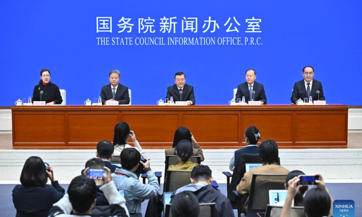 China's Minister of Housing and Urban-Rural Development Ni Hong (C) attends a press conference held by the State Council Information Office (SCIO) on achievements in high-quality housing and urban-rural development during the 14th Five-Year Plan period (2021-2025) in Beijing, capital of China, Oct. 11, 2025. (Xinhua/Li Xin)