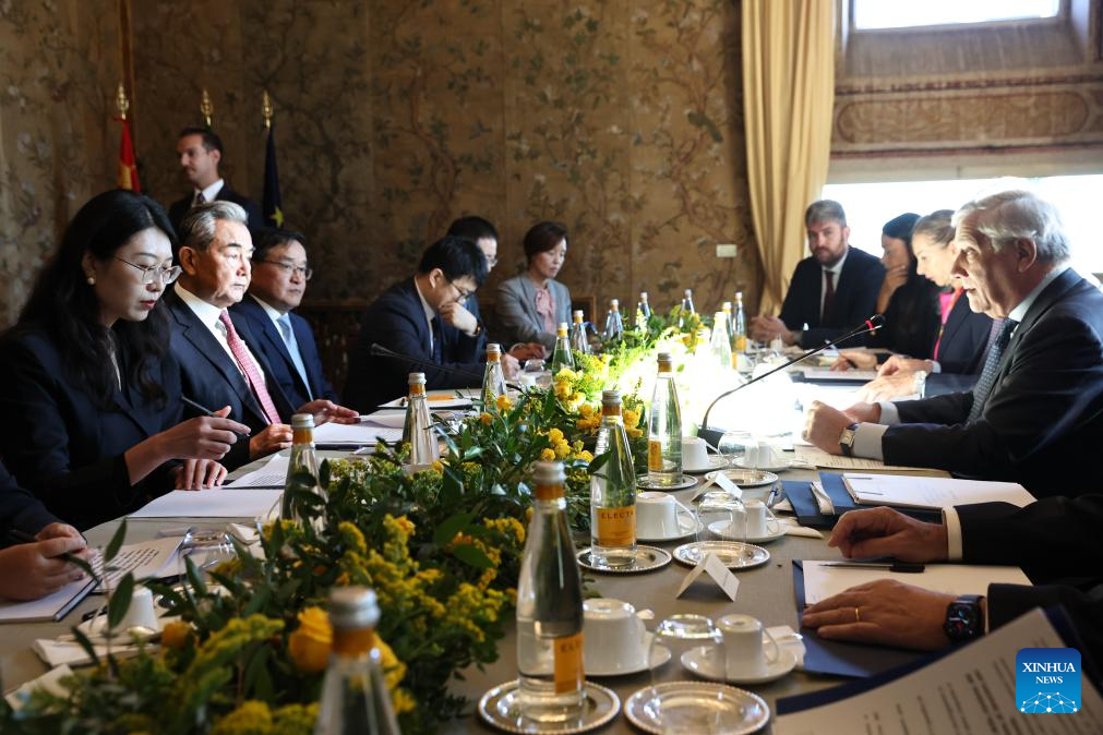 Chinese Foreign Minister Wang Yi, also a member of the Political Bureau of the Communist Party of China Central Committee, meets with Italy's Deputy Prime Minister and Minister of Foreign Affairs and International Cooperation Antonio Tajani in Rome, Italy, Oct. 8, 2025. (Xinhua/Li Jing)