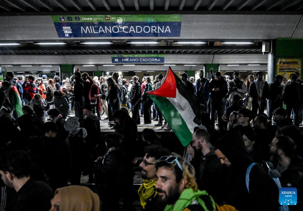 Protesters gather for a demonstration at Cadorna Train Station in Milan, Italy, Oct. 1, 2025. (Str/Xinhua)
