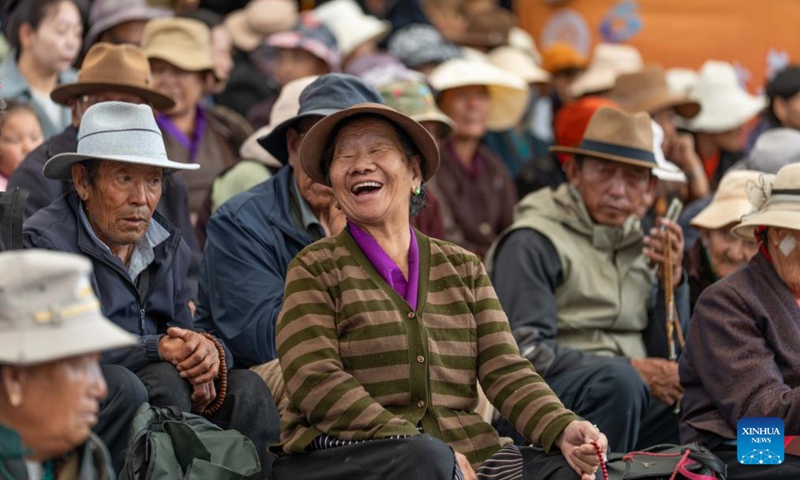 People watch Tibetan opera performances in Lhasa, southwest China's Xizang Autonomous Region, Aug. 24, 2025. Tibetan opera performances are staged here from Aug. 23 to 27 in celebration of the traditional Shoton Festival, or Yogurt Festival, and the autonomous region's 60th founding anniversary. (Xinhua)