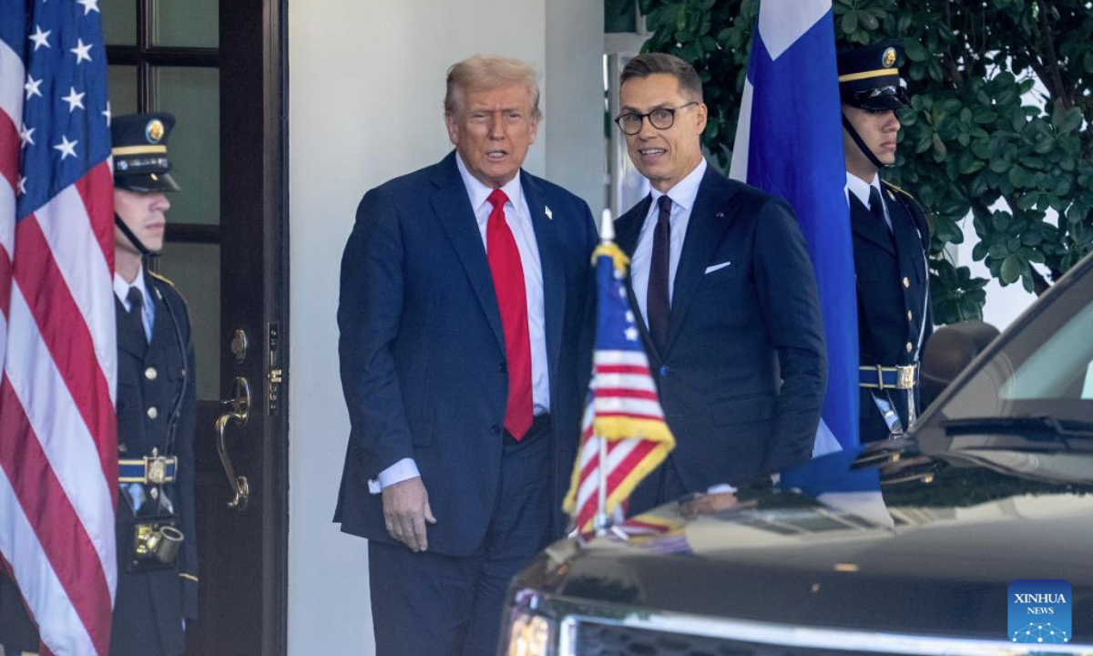 U.S. President Donald Trump (2nd L) welcomes Finnish President Alexander Stubb (2nd R) at the White House in Washington, D.C., the United States, Oct 9, 2025. (Xinhua/Hu Yousong)