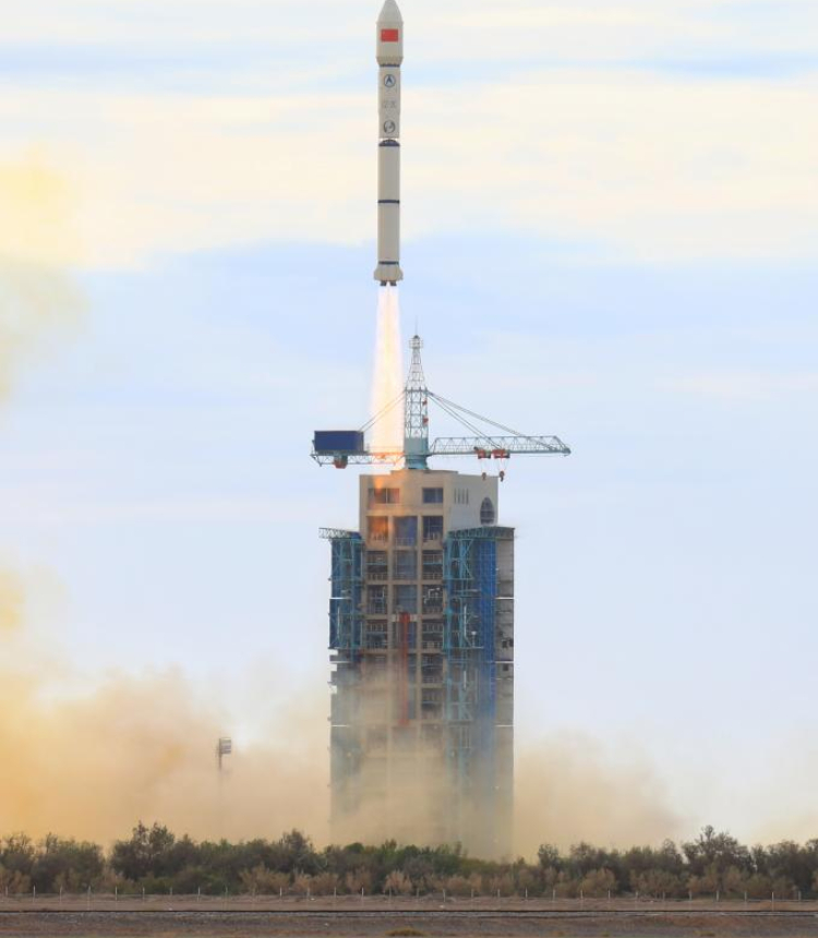 A Long March-2C carrier rocket, with the Yuanzheng-1S (Expedition-1S) upper stage attached to the rocket, carrying a test satellite for satellite internet technology, blasts off from the Jiuquan Satellite Launch Center in northwest China on Sept. 16, 2025. The satellite has successfully reached its preset orbit. (Photo by Li Yunxi/Xinhua)