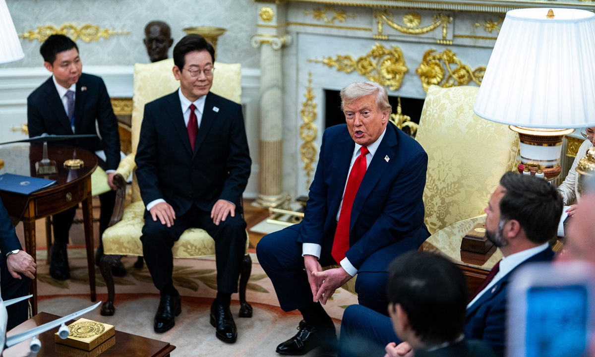 US President Donald Trump and Lee Jae-myung, South Korea's president, during a meeting in the Oval Office of the White House in Washington DC, US, on August 25, 2025. Photo: VCG