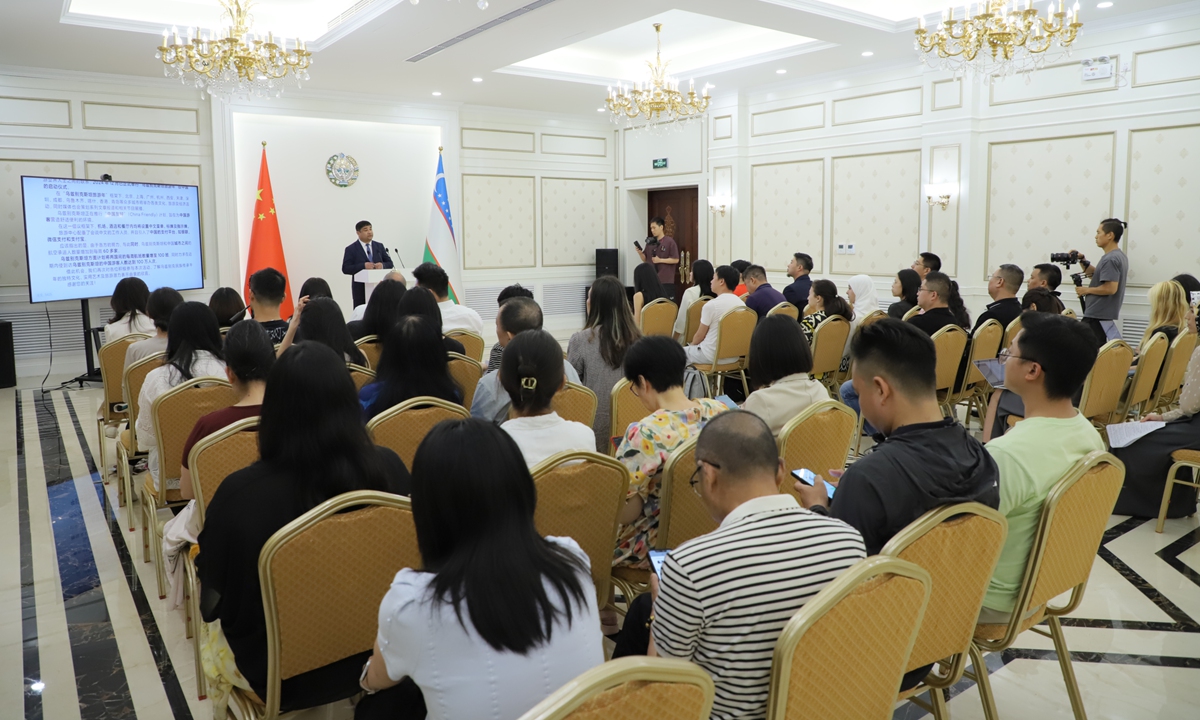 A session at the Presentation of Uzbek folk art in Beijing, on August 19, 2025 Photo: Courtesy of the Embassy of the Republic of Uzbekistan in China