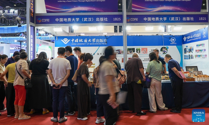Visitors are seen during the 15th China International Digital Publishing Expo in Zhengzhou, central China's Henan Province, Aug. 28, 2025. Themed Achieving a Smart Future Through Digital-Real Convergence, the 15th China International Digital Publishing Expo kicked off in Zhengzhou on Thursday. Photo: Xinhua