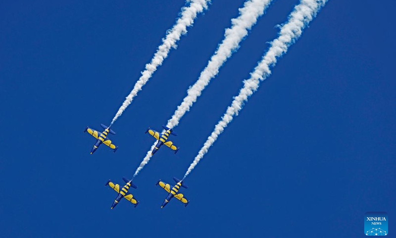 Pilots of Baltic Bees aerobatic team perform on L-39C Albatros airplanes during the Bucharest International Air Show 2025 (BIAS), held at Baneasa airfield in Bucharest, Romania, Aug. 30, 2025. Over 100 civil and military aircraft, as well as over 200 pilots and paratroopers participate in the 15th edition of BIAS, Romania's largest air show. (Photo: Xinhua)