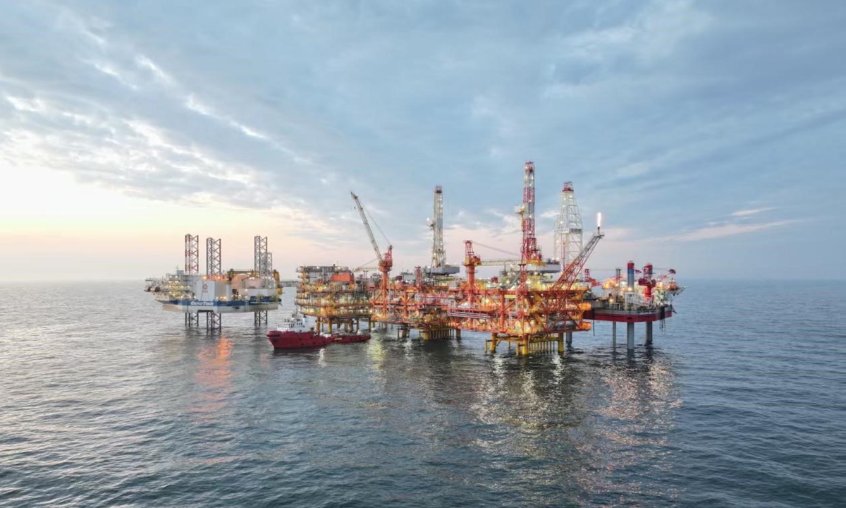A CNOOC offshore oil platform in the Bohai Sea. File photo: Courtesy of CNOOC