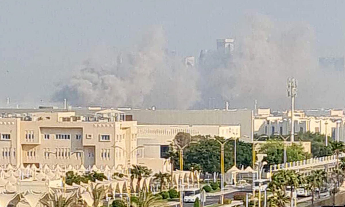 Plumes of smoke rise into the sky after Israeli warplanes launch an airstrike on senior Hamas leaders in the Qatari capital Doha on September 9, 2025. Photo: VCG