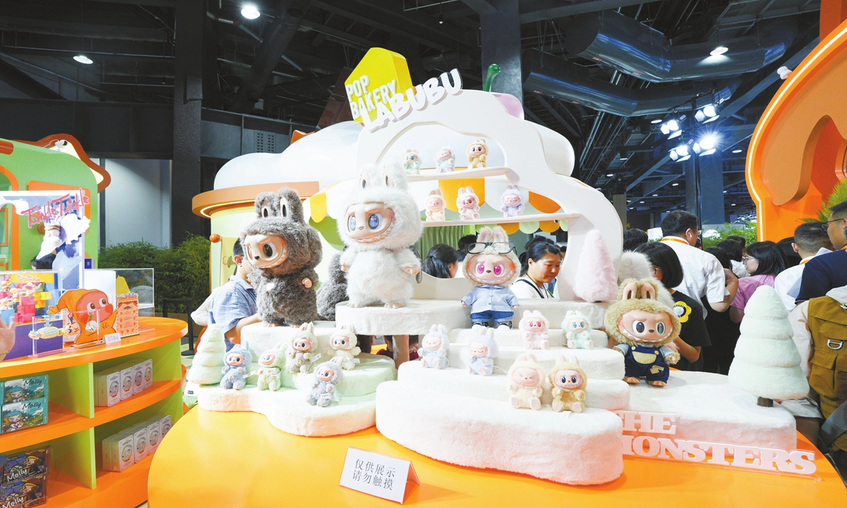 LABUBU dolls are displayed at the 2025 China International Fair for Trade in Services(CIFTIS) in Beijing's Shougang Park on September 10, 2025. Photo: VCG