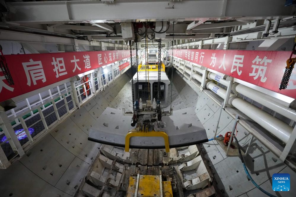 This photo shows the construction site of a Yellow River tunnel in Jinan, east China's Shandong Province, Sept. 12, 2025. With an excavation diameter of 15.06 meters, a shield machine has bored 1,626 meters in the south line of the Yellow River tunnel in Jinan as of Friday. The Yellow River tunnel has a total length of 3,888 meters, with 3,252 meters to be excavated using a shield machine. It is designed as a six-lane, bidirectional highway with a speed limit of 60 km per hour. (Photo: Xinhua)