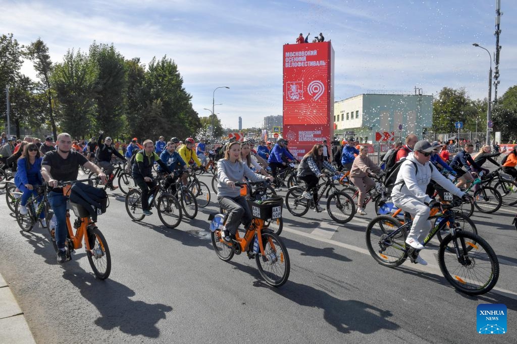 People take part in a cycling event during Moscow City Day celebrations in Moscow, Russia, on Sept. 13, 2025. A series of events are held on this weekend to celebrate the Moscow City Day and mark the city's 878th founding anniversary. (Photo: Xinhua)