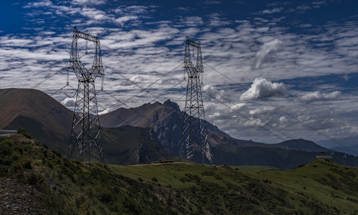 View of power grid in Qamdo, Southwest China's Xizang Autonomous Region Photo: VCG