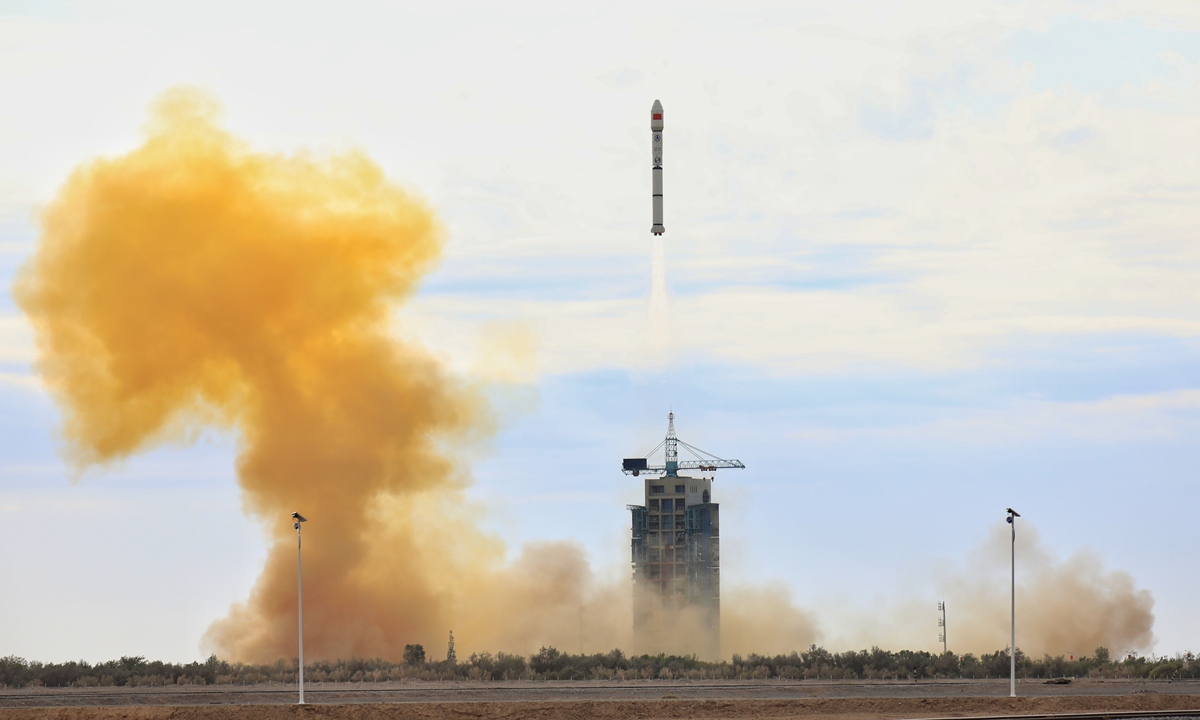 A test satellite for satellite internet technology is successfully launched into space from Jiuquan Satellite Launch Center in Northwest China, on September 16, 2025. The satellite was launched aboard a Long March-2C carrier rocket, with the Yuanzheng-1S upper stage attached to the rocket. Photo: cnsphoto