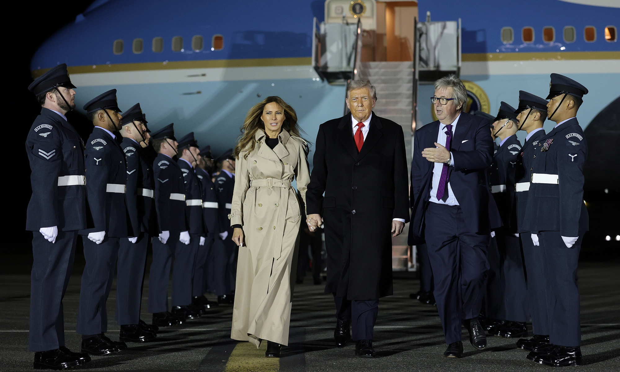US President Donald Trump and First Lady Melania Trump disembark Air Force One after arriving at London Stansted Airport for a state visit on September 16, 2025 in Stansted, Essex.?Photo: VCG