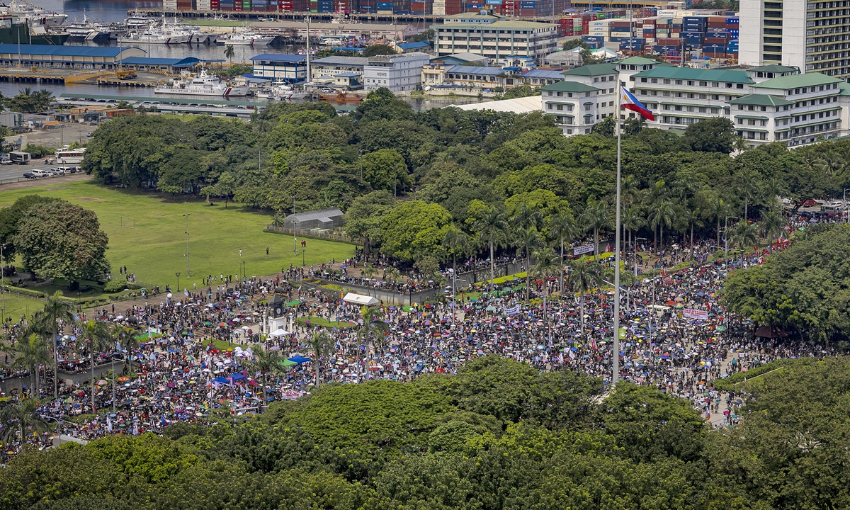 Filipinos take part in a protest against corruption at Rizal Park on September 21, 2025 in Manila, Philippines. Photo:VCG