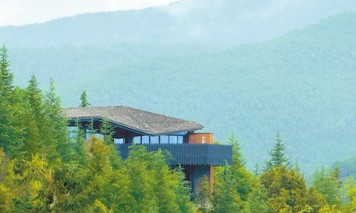 The Museum of Women's Art (MOWA), China's first museum dedicated to women artists, beside Lugu Lake in Southwest China's Sichuan Province Photo: Courtesy of MOWA